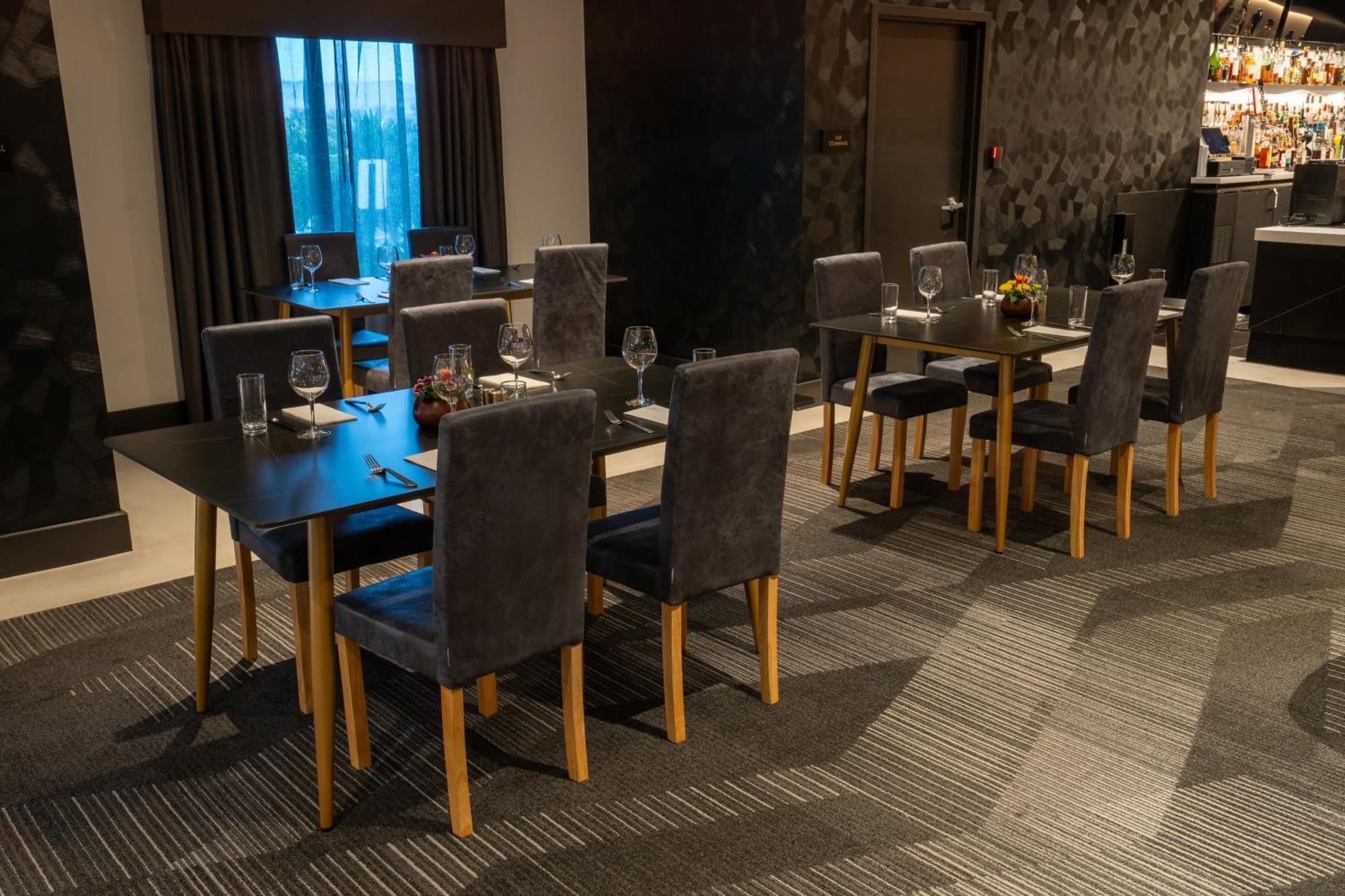 Champions Club And Hotel, Houston Westchase Εξωτερικό φωτογραφία